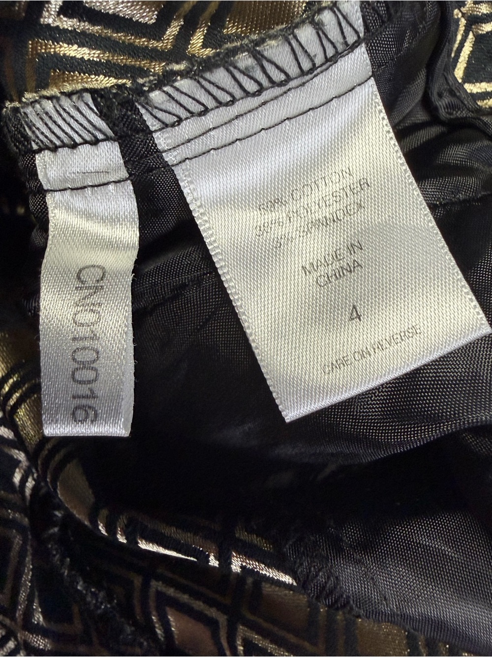 New York & Company Black and Gold Diamond Jacquard Trousers - Bold Style size 4 - Picture 15 of 16